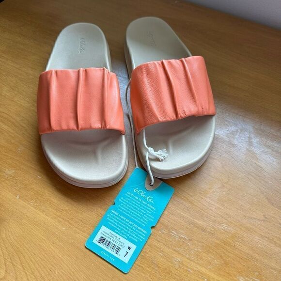 Olukai Women's Pihapiha Fusion Coral-Off White Leather Slide Sandal - Picture 3 of 11